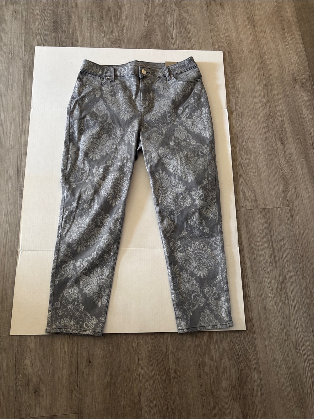 Chico's Gray Patterned Women's Jeans